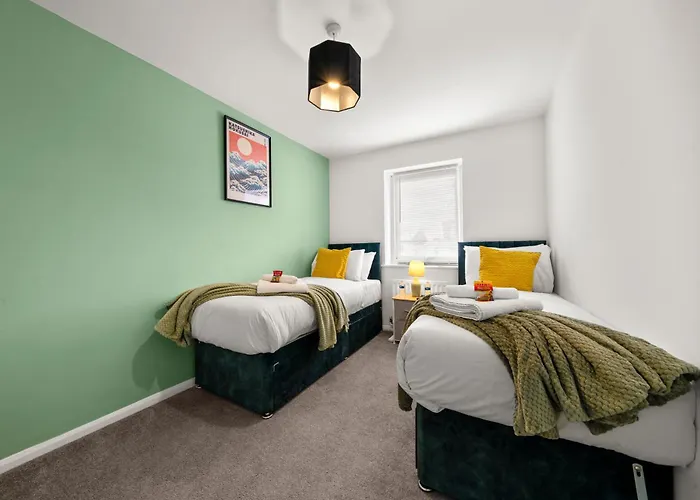 別荘 Manor House Luxury & Spacious 2br By Altoluxo Short Lets & Serviced With Free Wifi & Parking *